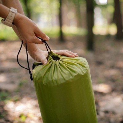 Килимок самонадувний Tramp комфорт з можливістю зістібання olive 190х65х5 UTRI-010, код: 11215